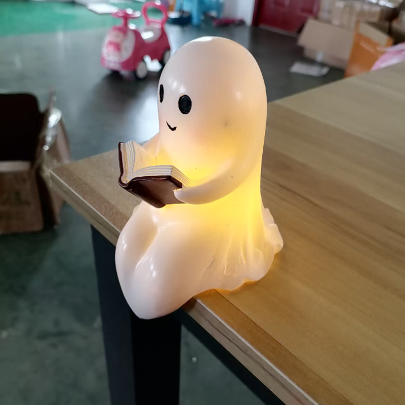 New Cute Ghost Reading Book La - Outdoor Lighting Halloween recension och pris